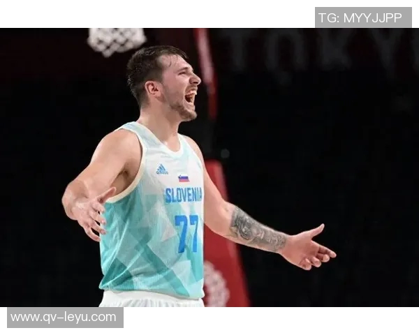 东契奇对老人的恶搞引争议LBJ诈伤背后真相揭秘湖人险被翻盘的传奇故事