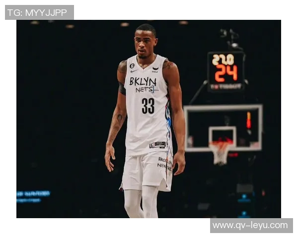 克拉克斯顿创造历史首次三双成篮网21世纪首位中锋三双球员